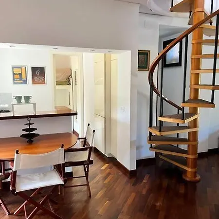 Casa Wizzy Вико-Экуенсе